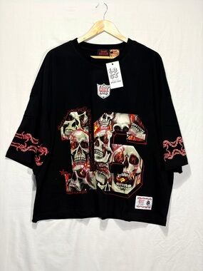 Lost Intricacy Skull Graphic Oversized Tee XL Brand New